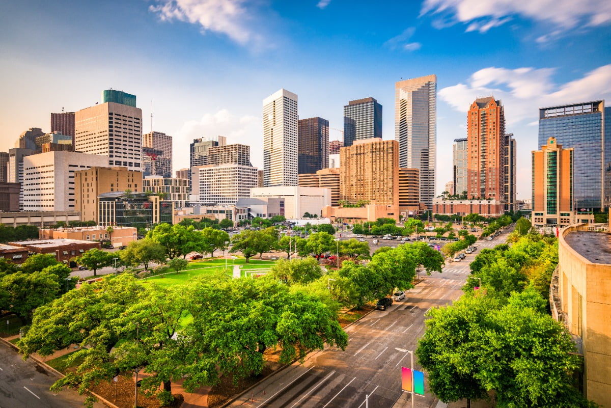 How Much Does a New Roof in Houston Cost?